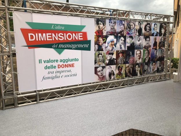 <span class='p-name'>8da9a448-bf91-48cb-aca8-77cc1e616143</span>